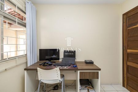 3_photo/94dce61325.ed4f9904fc8225d3-ATLAS-162e2efd-aeef-42cf-a0fc-d72ec0e75f41.jpg de casa à venda com 4 quartos, 600m² em Tingui, Curitiba