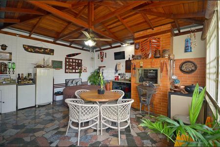 15_photo/94dce6148b.48ab41160c80d1d5-ATLAS-6e494bf6-7548-4c98-8c87-bb71b5437f0f.jpg de casa à venda com 3 quartos, 150m² em Tingui, Curitiba