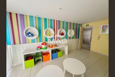 7_photo/94dce61639.caf6c04f909f2ef2-ATLAS-88c477e4-95af-4c28-aebd-1d1f358f2d3a.jpg de apartamento à venda com 2 quartos, 54m² em Santa Cândida, Curitiba