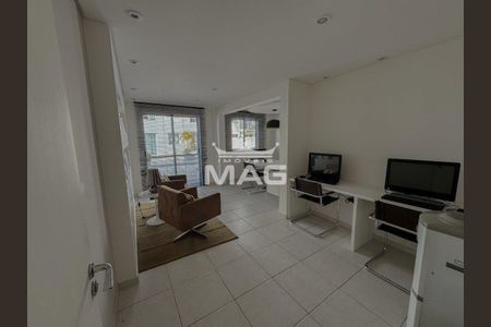 2_photo/94dce61639.caf6c04f909f2ef2-ATLAS-bbf47ad1-1170-45ad-b3d6-e7e1c6e1d761.jpg de apartamento à venda com 2 quartos, 54m² em Santa Cândida, Curitiba