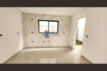 9_photo/94dce617d5.96e81d73ac213d8c-ATLAS-392c8b80-fb6d-4a8b-bb52-7b1c5e8c1a92.jpg de casa à venda com 3 quartos, 93m² em Santa Cândida, Curitiba