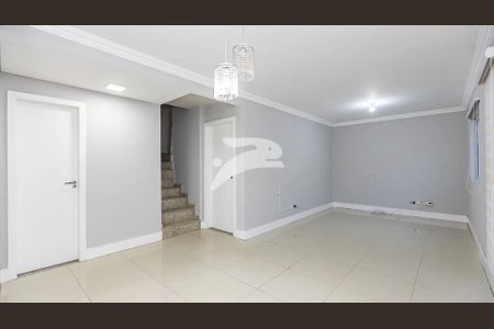 2_photo/94dce617f3.c57949a0b385ded8-ATLAS-ca708d22-9db4-4b61-9923-26f941aa8d4f.jpg de casa para alugar com 3 quartos, 87m² em Santa Cândida, Curitiba