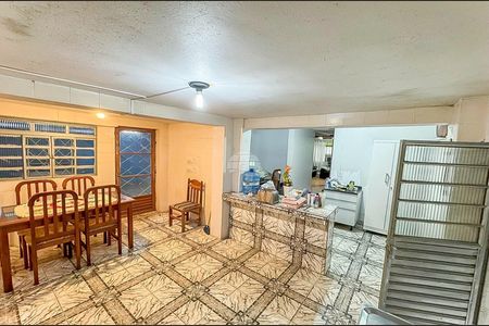 7_photo/94dce618bf.98cf39ec7952f033-ATLAS-728d8bd1-e5f4-4d67-9ae3-530f4683566a.jpg de casa à venda com 6 quartos, 190m² em Atuba, Curitiba