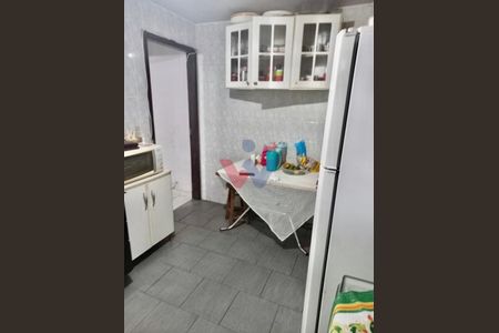 30_photo/94dce61995.8c2ca795ebaebe51-ATLAS-93487383-8a5d-430a-b34d-d354d33dfb67.jpg de casa à venda com 3 quartos, 127m² em Atuba, Curitiba