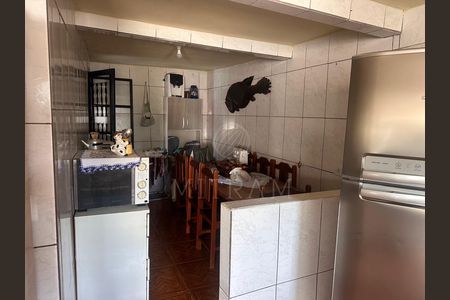 9_photo/94dce62373.6b2453e70642c87c-ATLAS-8086b996-6a40-49be-a31c-a1c8a7ecb68f.jpg de casa à venda com 3 quartos, 180m² em Santa Cândida, Curitiba