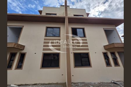 12_photo/94dce63a23.fbcd7a2e7ac63d93-ATLAS-1cc96fff-6699-42f3-935b-edbad04341d8.jpg de casa à venda com 3 quartos, 121m² em Santa Cândida, Curitiba