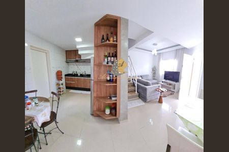 5_photo/94dce63bc9.007d8801227075bf-ATLAS-23fff8b2-9980-44f6-86b2-2e14b7eaefd3.jpg de casa à venda com 3 quartos, 128m² em Santa Cândida, Curitiba