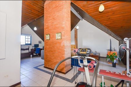 2_photo/94dce63c51.2ecc81a6ef288b9f-ATLAS-a24e9827-16f1-4462-a6a0-e0b8fcf8be1d.jpg de casa à venda com 2 quartos, 134m² em Tingui, Curitiba