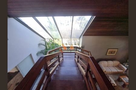 3_photo/94dce63c9b.1421303aa7be2334-ATLAS-5e7d2ad0-d7ae-4acf-a91d-79e84ff9e087.jpg de casa à venda com 5 quartos, 546m² em Santa Cândida, Curitiba