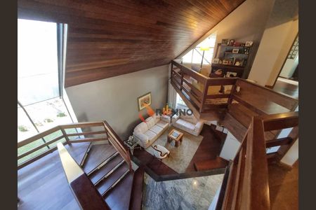 3_photo/94dce63c9b.1421303aa7be2334-ATLAS-b668ffe3-133d-4d4d-90ea-8536f2cfe4cd.jpg de casa à venda com 5 quartos, 546m² em Santa Cândida, Curitiba