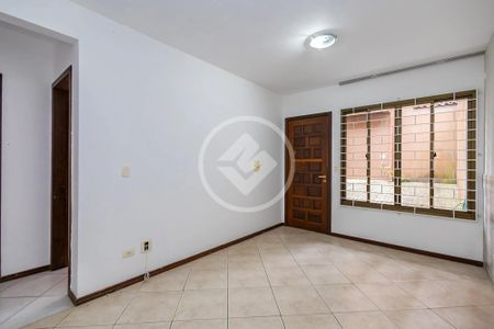 10_photo/94dce63cf5.1b9c903f4ef09b06-ATLAS-57bba027-6d80-4ef3-a9a4-3bcc20cb8a57.jpg de casa à venda com 3 quartos, 107m² em Santa Cândida, Curitiba