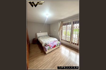 2_photo/94dce63d5f.935c805baf9a7d1f-ATLAS-07df0a86-574f-4716-b17b-a17ab62fc61a.jpg de casa à venda com 3 quartos, 170m² em Santa Cândida, Curitiba