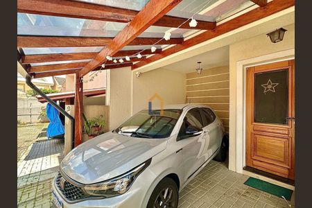 2_photo/94dce63dcb.b8adba077156ec98-ATLAS-c31ed050-d7eb-41bb-9fa8-9b1bda25bee2.jpg de casa à venda com 3 quartos, 120m² em Santa Cândida, Curitiba