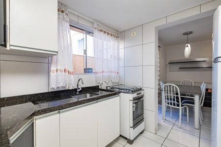 5_photo/94dce63de1.cef17660cfa7d457-ATLAS-1b0e399e-bf6d-43aa-bfbf-576d805da3fc.jpg de casa à venda com 3 quartos, 100m² em Tingui, Curitiba