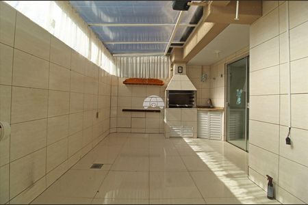 4_photo/94dce63def.4bf857fb33e9af43-ATLAS-158680c8-7dbb-4e88-9f4e-2c4ff981503d.jpg de casa à venda com 3 quartos, 100m² em Tingui, Curitiba