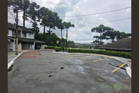 47_photo/94dce63e1b.0435190f6de6ffa1-ATLAS-19eec0d5-5f5b-4dee-9488-07a6355838dd.jpg de casa à venda com 3 quartos, 90m² em Tingui, Curitiba