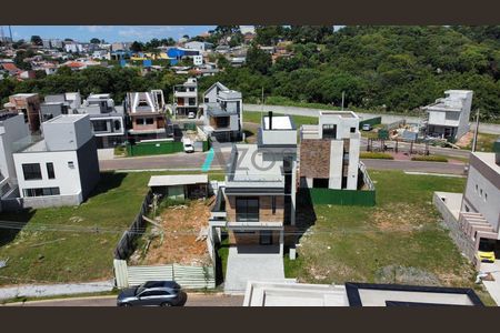 10_photo/94dce64003.ceff8192393c33de-ATLAS-2bfaaa4b-b769-4465-9272-74dd2ce4c4a8.jpg de casa à venda com 3 quartos, 160m² em Santa Cândida, Curitiba