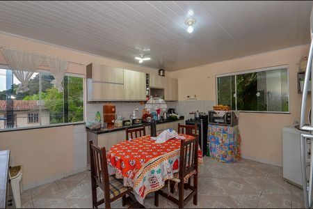 3_photo/94dce6415f.dadd584d06f5cf19-ATLAS-9d8058fc-b507-4585-b837-efd4d3fdd18e.jpg de casa à venda com 9 quartos, 422m² em Santa Cândida, Curitiba