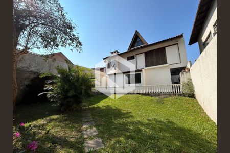 3_photo/94dce64189.3be18b52e244e7c2-ATLAS-a87df65b-2b6f-4e89-be2c-57f30e37c358.jpg de casa à venda com 3 quartos, 300m² em Santa Cândida, Curitiba