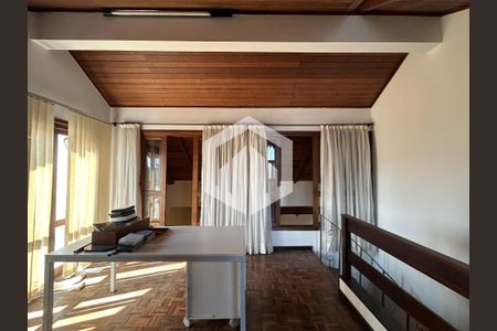 5_photo/94dce64189.3be18b52e244e7c2-ATLAS-f10b0c2f-e1c2-4fb2-a1aa-a42b80f28d72.jpg de casa à venda com 3 quartos, 300m² em Santa Cândida, Curitiba