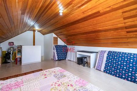 7_photo/94dce64307.ab41e4e09fc2bc48-ATLAS-1237668e-bea7-4921-9156-5d6e87a5fa04.jpg de casa à venda com 3 quartos, 120m² em Santa Cândida, Curitiba