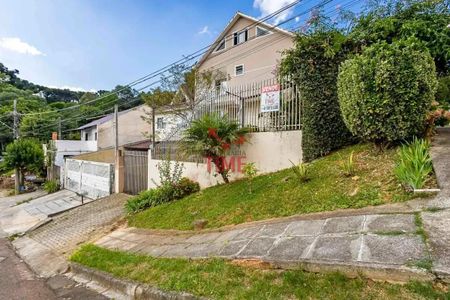 11_photo/94dce64307.ab41e4e09fc2bc48-ATLAS-2fead324-3b0e-4b24-8ccd-d807b599a77a.jpg de casa à venda com 3 quartos, 120m² em Santa Cândida, Curitiba