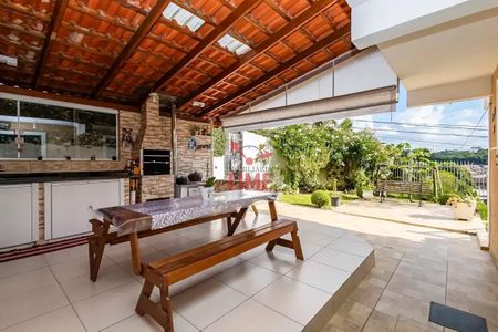 37_photo/94dce64307.ab41e4e09fc2bc48-ATLAS-a3930095-4089-431d-88ea-64b46cc355e2.jpg de casa à venda com 3 quartos, 120m² em Santa Cândida, Curitiba