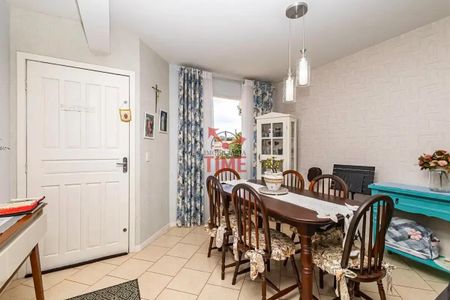 3_photo/94dce64307.ab41e4e09fc2bc48-ATLAS-bf8d859e-ce0a-4876-a8c3-21dfe1be235d.jpg de casa à venda com 3 quartos, 120m² em Santa Cândida, Curitiba