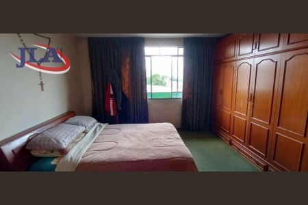 6_photo/94dce64333.68e56dc4e9194520-ATLAS-22cb81ec-fb55-4e4c-8037-a07ab3619c9d.jpg de casa à venda com 3 quartos, 195m² em Santa Cândida, Curitiba