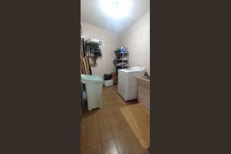 12_photo/94dce64333.68e56dc4e9194520-ATLAS-3e606548-eb3f-48ed-ade8-2fb3403fa7fb.jpg de casa à venda com 3 quartos, 195m² em Santa Cândida, Curitiba