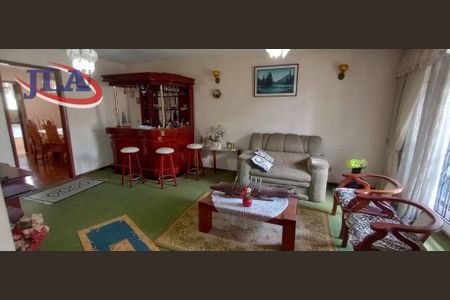 5_photo/94dce64333.68e56dc4e9194520-ATLAS-8bad868d-e79e-4e9e-b57d-63544d0fe57b.jpg de casa à venda com 3 quartos, 195m² em Santa Cândida, Curitiba