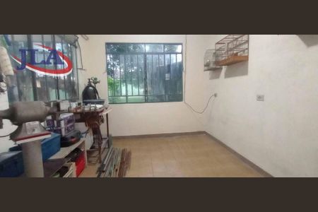 34_photo/94dce64333.68e56dc4e9194520-ATLAS-de9a6dd7-d811-44fc-b9cc-f9f7bac8bdb6.jpg de casa à venda com 3 quartos, 195m² em Santa Cândida, Curitiba