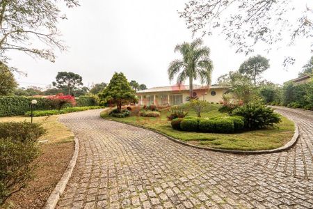 11_photo/94dce6443f.e0edc1fe868f9d4e-ATLAS-1bed449a-50e7-4d13-bcb0-1ace3d0f958b.jpg de casa para alugar com 7 quartos, 800m² em Santa Cândida, Curitiba