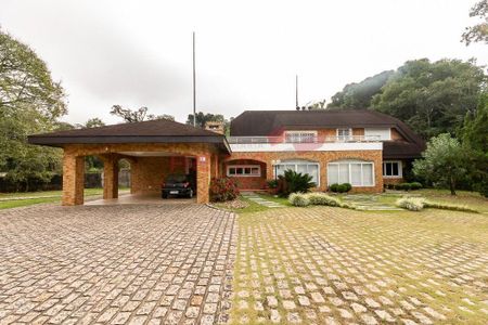 5_photo/94dce6443f.e0edc1fe868f9d4e-ATLAS-240c0971-7905-4e77-84af-94276823d53b.jpg de casa para alugar com 7 quartos, 800m² em Santa Cândida, Curitiba