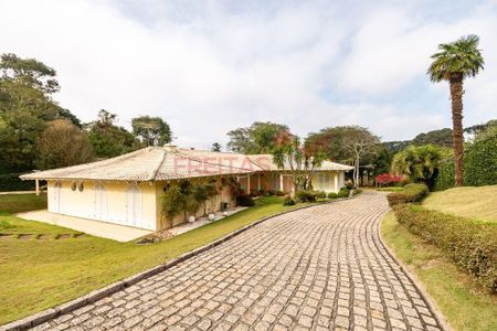 4_photo/94dce6443f.e0edc1fe868f9d4e-ATLAS-48cf64de-ce6f-48c1-bbde-0da8a568e351.jpg de casa para alugar com 7 quartos, 800m² em Santa Cândida, Curitiba