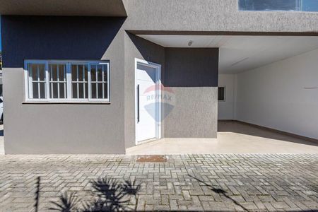 45_photo/94dce64457.8725941c6b7d3e7e-ATLAS-64d62535-68a7-40d2-9713-e5be3aa9a821.jpg de casa à venda com 3 quartos, 210m² em Santa Cândida, Curitiba