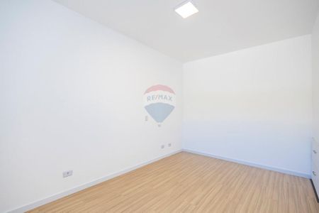 32_photo/94dce64457.8725941c6b7d3e7e-ATLAS-69db2e0c-b087-43d1-ba99-03650277342c.jpg de casa à venda com 3 quartos, 210m² em Santa Cândida, Curitiba