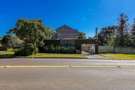 48_photo/94dce64457.8725941c6b7d3e7e-ATLAS-bacc5f88-2d8c-4d06-85dc-490a59860022.jpg de casa à venda com 3 quartos, 210m² em Santa Cândida, Curitiba