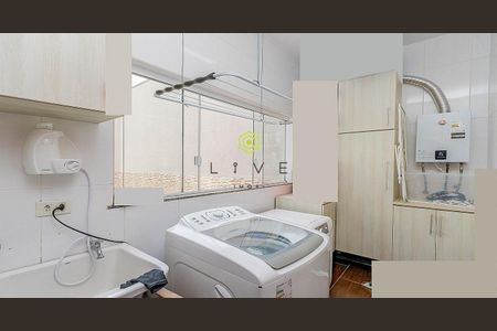 11_photo/94dce644cd.912bb953107d94de-ATLAS-22498c50-c96e-4737-9460-3f5508bdc16f.jpg de casa à venda com 5 quartos, 300m² em Santa Cândida, Curitiba