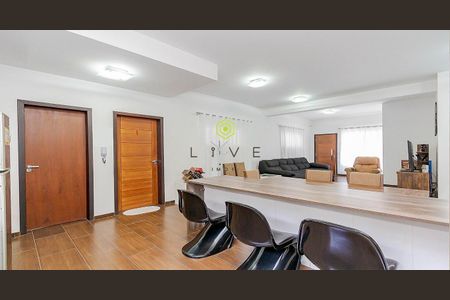 6_photo/94dce644cd.912bb953107d94de-ATLAS-fb6dffce-f4b0-40cc-a811-b7722ef23813.jpg de casa à venda com 5 quartos, 300m² em Santa Cândida, Curitiba