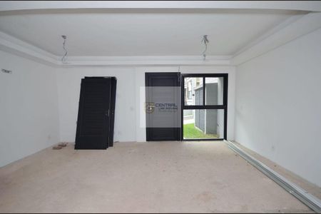 37_photo/94dce64627.98aa73114e05fd3e-ATLAS-19d7811f-17ff-4e9a-8160-8e8bdc3a87e6.jpg de casa à venda com 2 quartos, 113m² em Santa Cândida, Curitiba