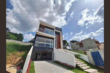 5_photo/94dce64641.a3ae9ae7e703bbee-ATLAS-1f4c28de-80d7-4ff9-91e7-7f913df2bbee.jpg de casa à venda com 3 quartos, 350m² em Santa Cândida, Curitiba