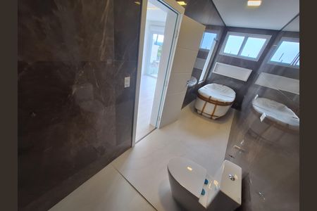 8_photo/94dce64641.a3ae9ae7e703bbee-ATLAS-4fbb6c14-da2f-45cb-acaa-adc4cbc0936f.jpg de casa à venda com 3 quartos, 350m² em Santa Cândida, Curitiba