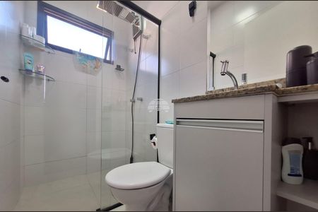 5_photo/94dce647bf.012e1c0d71520e32-ATLAS-336495da-efc3-4012-8746-470b40d7c38e.jpg de casa à venda com 3 quartos, 100m² em Santa Cândida, Curitiba