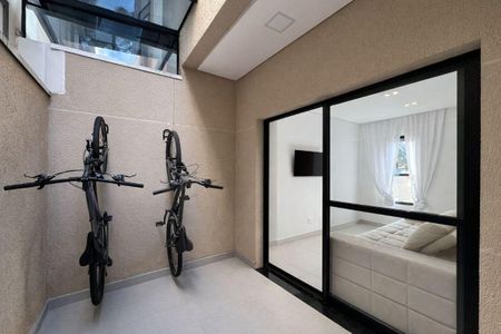 11_photo/94dce647bf.0dba02f6e03a3679-ATLAS-83fb5e6b-5af2-41d2-b504-66c739f53f98.jpg de casa à venda com 3 quartos, 80m² em Santa Cândida, Curitiba