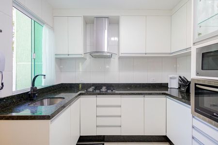 9_photo/94dce647c1.07fb07773285f6be-ATLAS-c3bd0939-9360-4e19-876c-768eef69e91d.jpg de casa à venda com 3 quartos, 166m² em Santa Cândida, Curitiba