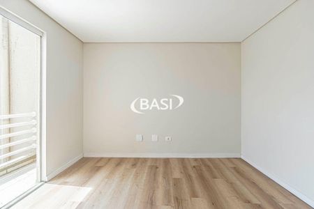 4_photo/94dce64857.4d65482bfe7d868d-ATLAS-8065e127-eec8-4b6c-8c4e-cc485f8c196e.jpg de casa à venda com 3 quartos, 99m² em Santa Cândida, Curitiba