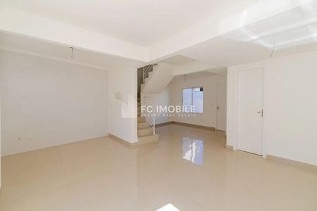 5_photo/94dce64859.3faa1895dd9a36aa-ATLAS-cf57be4d-cc68-4f46-9832-ba5eb234dda9.jpg de casa à venda com 3 quartos, 113m² em Santa Cândida, Curitiba