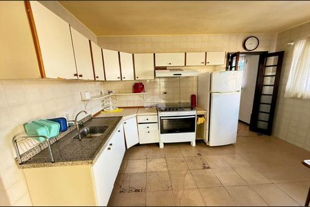 9_photo/94dce6495b.98a2f1197ddc2320-ATLAS-d19bfb4e-46ba-462e-b158-015b8bebedbd.jpg de casa à venda com 3 quartos, 219m² em Santa Cândida, Curitiba