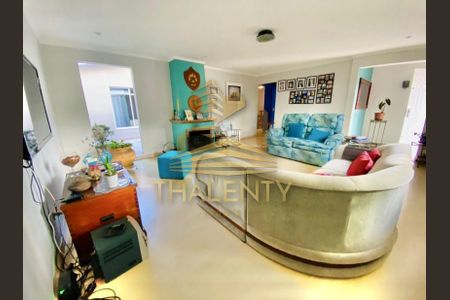 1_photo/94dce64979.3dea3cab82053bf3-ATLAS-4d6aecff-f09c-4ecc-a849-bd18f48c8e3c.jpg de casa à venda com 3 quartos, 342m² em Santa Cândida, Curitiba